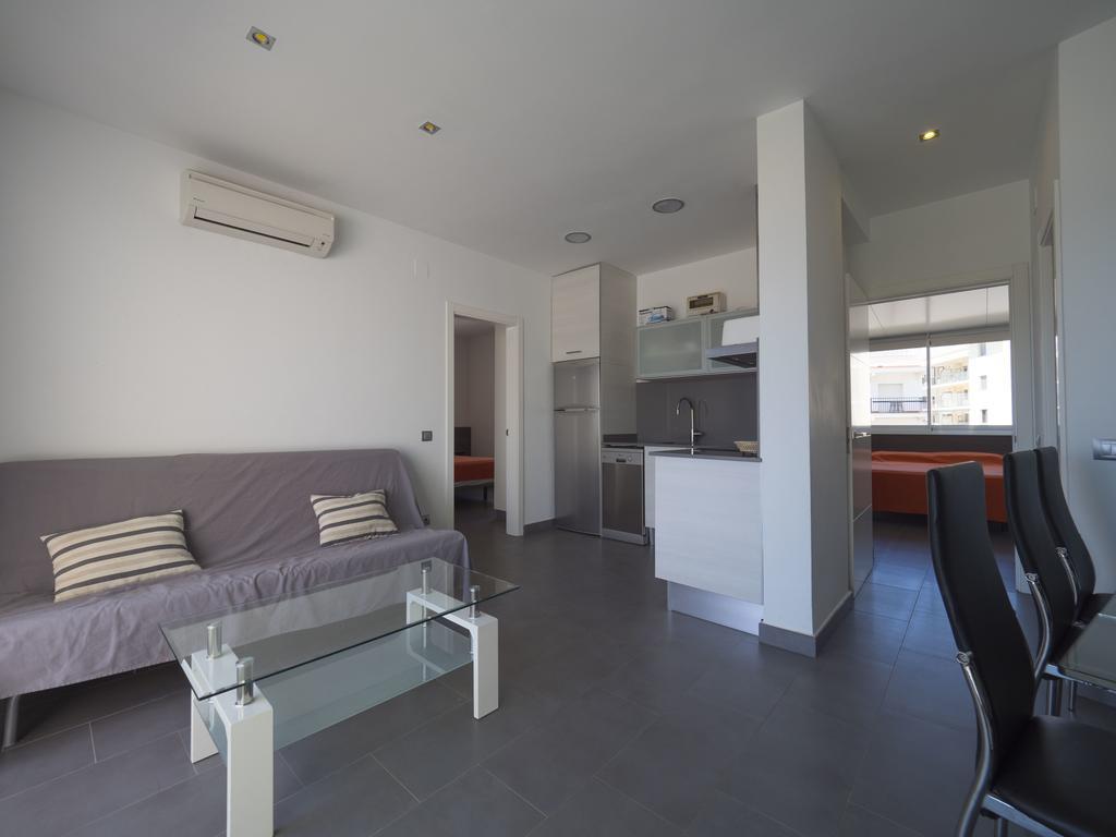 Inmosantos Oasis B8 Appartement Roses Buitenkant foto