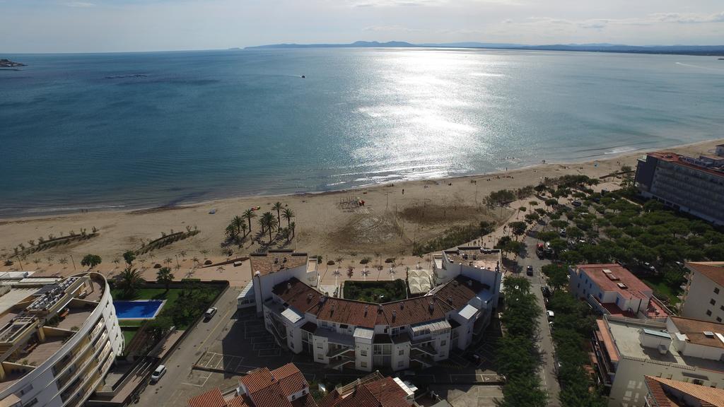 Inmosantos Oasis B8 Appartement Roses Buitenkant foto